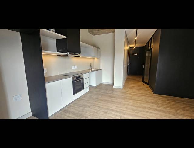 1 BEDROOM APARTMENT FOR SALE IN SANDOWN